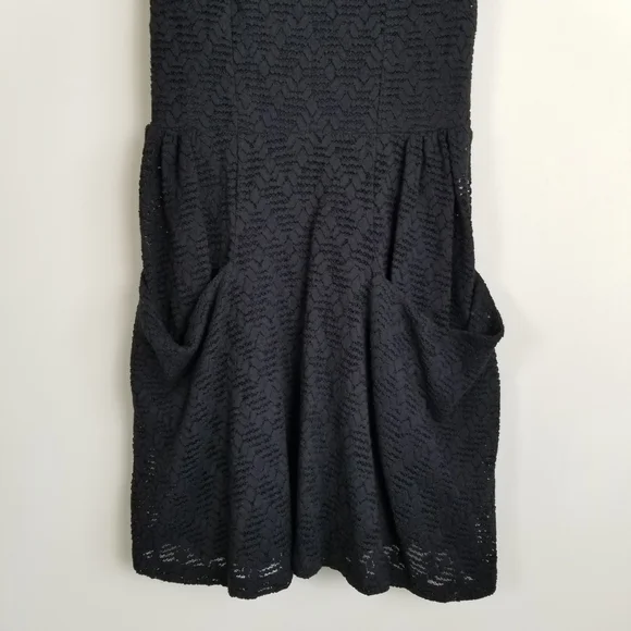 Free People Textured Lace Mini Dress Measures To XS - Picture 2 of 9